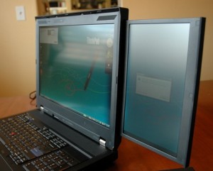 Computere cu aspect bizar - Lenovo Think Pad W700DS