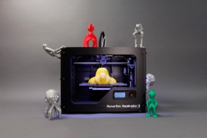 Contributia Samsung la imbunatatirea vietii - Imprimanta MakerBot
