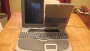Laptop cu forma ciudata - Xentex Flip-Pad Voyager